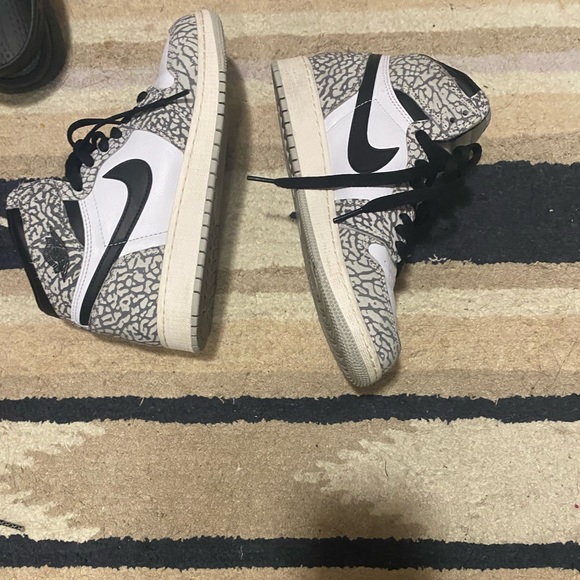 Jordan 1 High OG GS White Cement - Picture 1 of 5